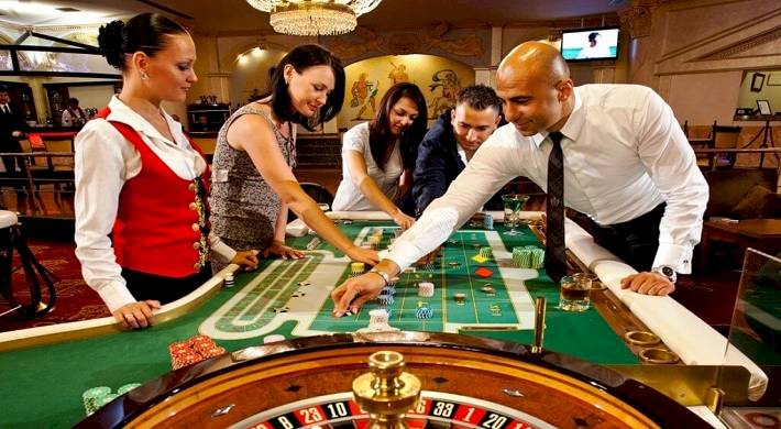 современные казино как работают, онлайн игра, реальное посещение что бы поиграть Современные казино как работают - онлайн игра + реальное посещение что бы поиграть