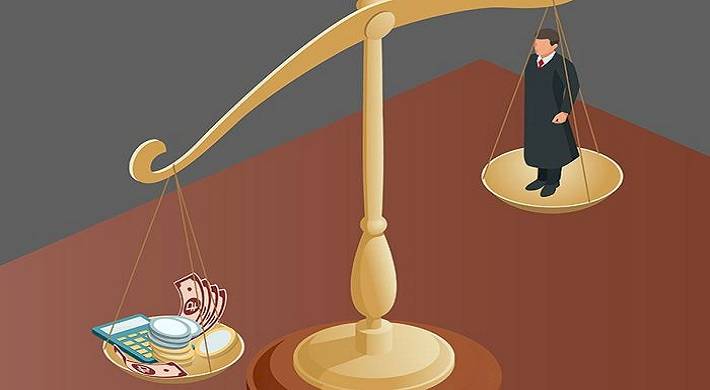 Сколько зарабатывают судьи в РФ - доход у судей + кто и сколько получает в суде
