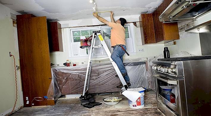 Сделать ремонт квартиры своими руками: траты для ремонтных работ + условия, сроки, начинание